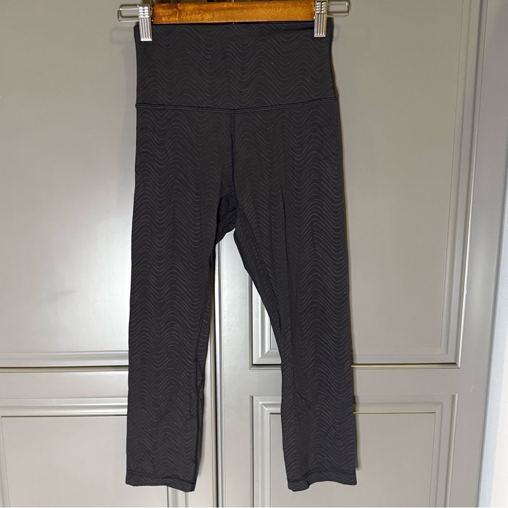 Lululemon Align High Rise Crop 23” - size 4 - like new